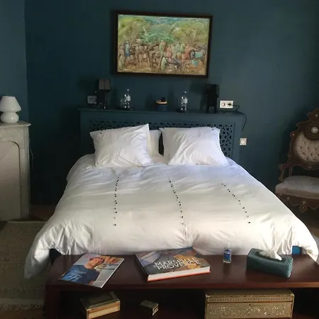 La Maison Mermoz Bed & Breakfast